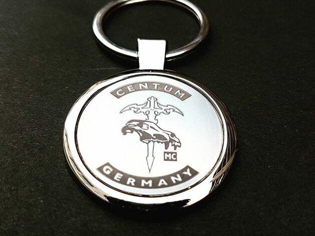 Metall Gravuren von Laserpix mit Taschenuhr als Beispiel Metall Gravuren von Laserpix mit Taschenuhr als Beispiel